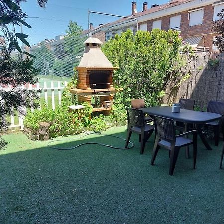 Chalet Urbano En Salamanca Santa Marta de Tormes Luaran gambar