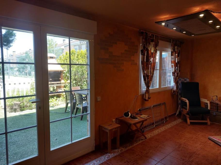 Chalet Urbano En Salamanca Santa Marta de Tormes Luaran gambar