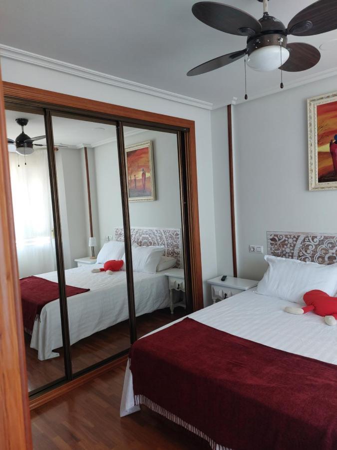Chalet Urbano En Salamanca Santa Marta de Tormes Luaran gambar